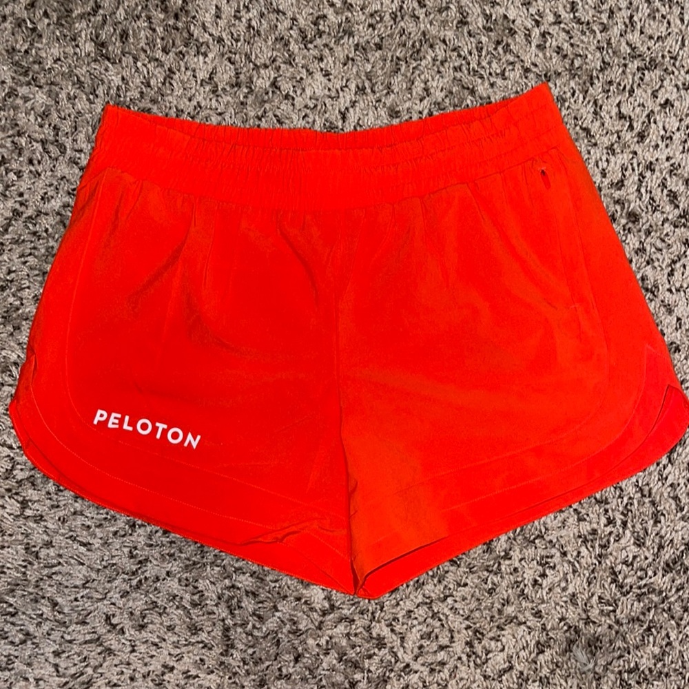 Peloton 4” velocity short